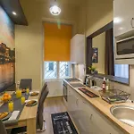 Exlcusive & Located By Prestige Homes Apartament *