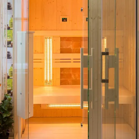 Exlcusive & Located By Prestige Homes Budapeste