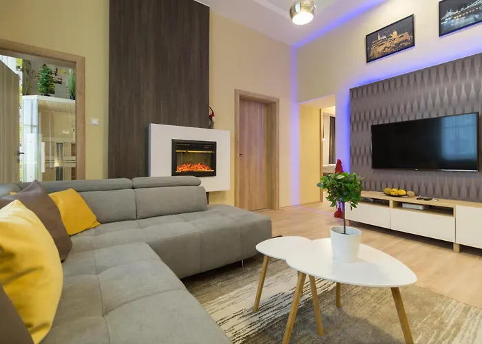 Exlcusive & Located By Prestige Homes *